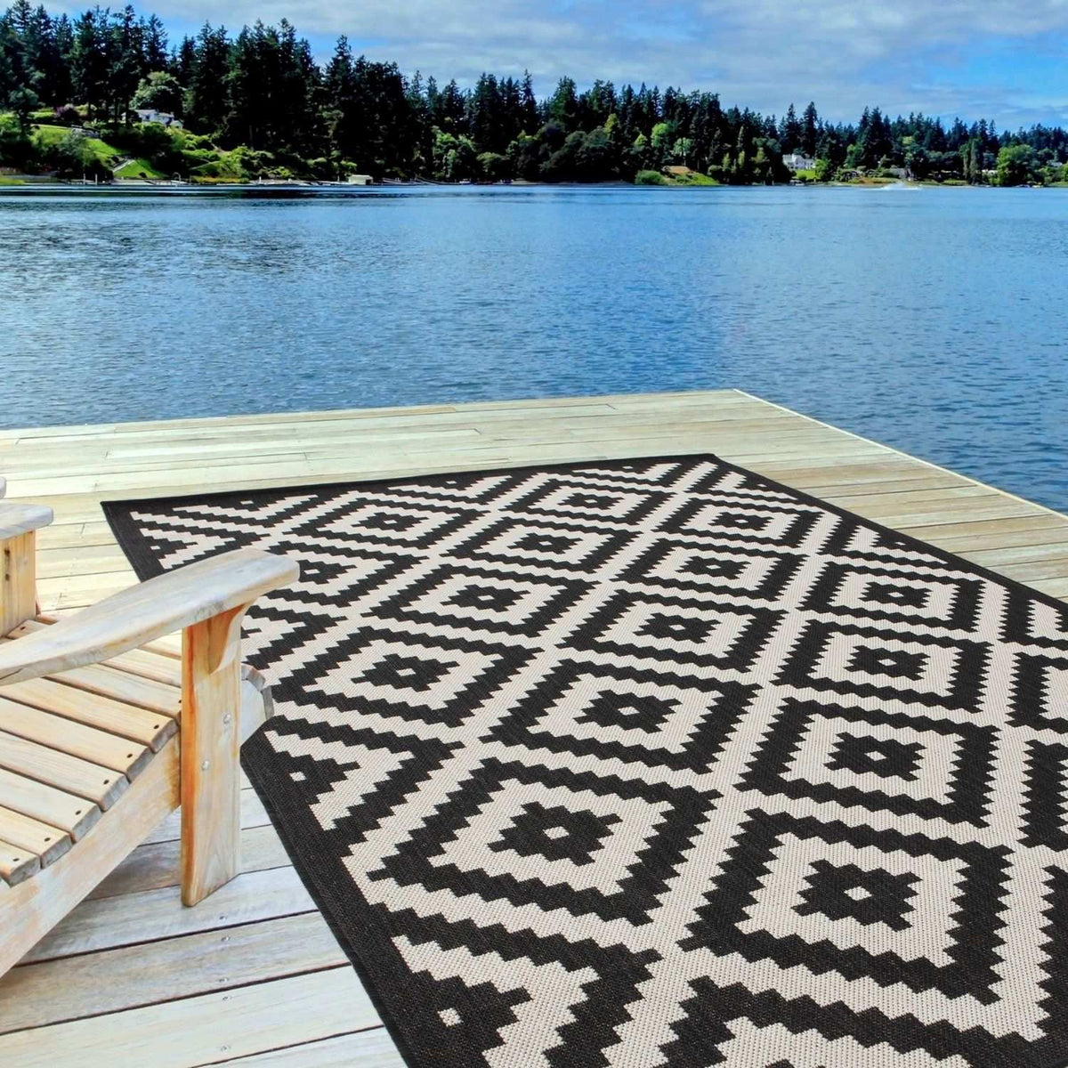 Ecology Outdoor Rug Black | 100bl